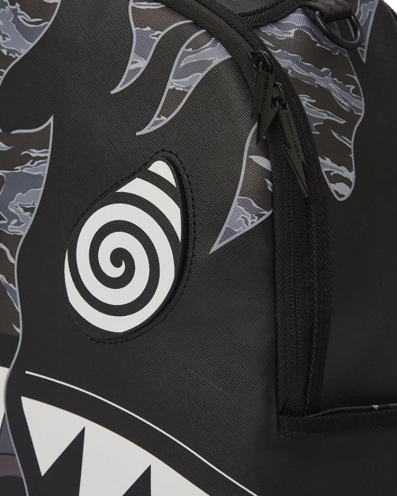 Black Men's Sprayground Dazed And Shark Backpacks | TCEZ39726