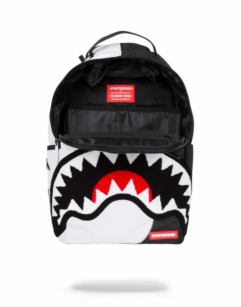 Black White Men's Sprayground Yin Yang Shark Backpacks | XLSU06275