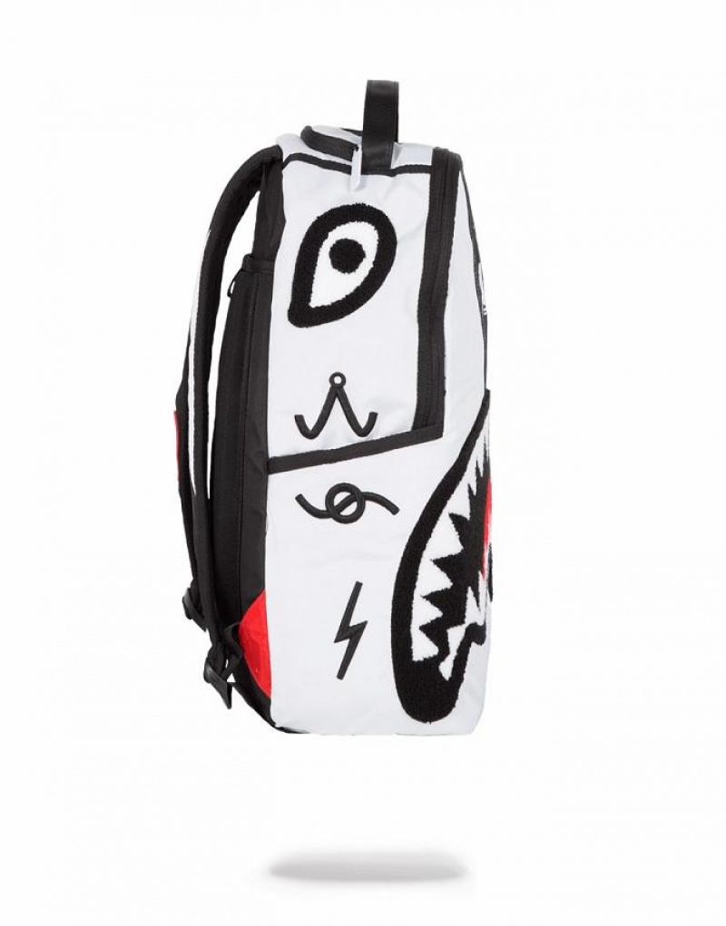 Black White Men's Sprayground Yin Yang Shark Backpacks | XLSU06275