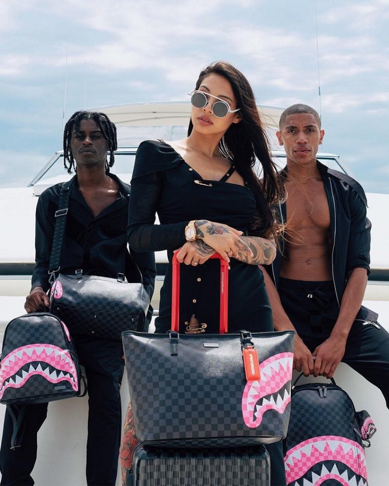 Black Women's Sprayground Sharks In Candy Tote Bags | LBDJ81920