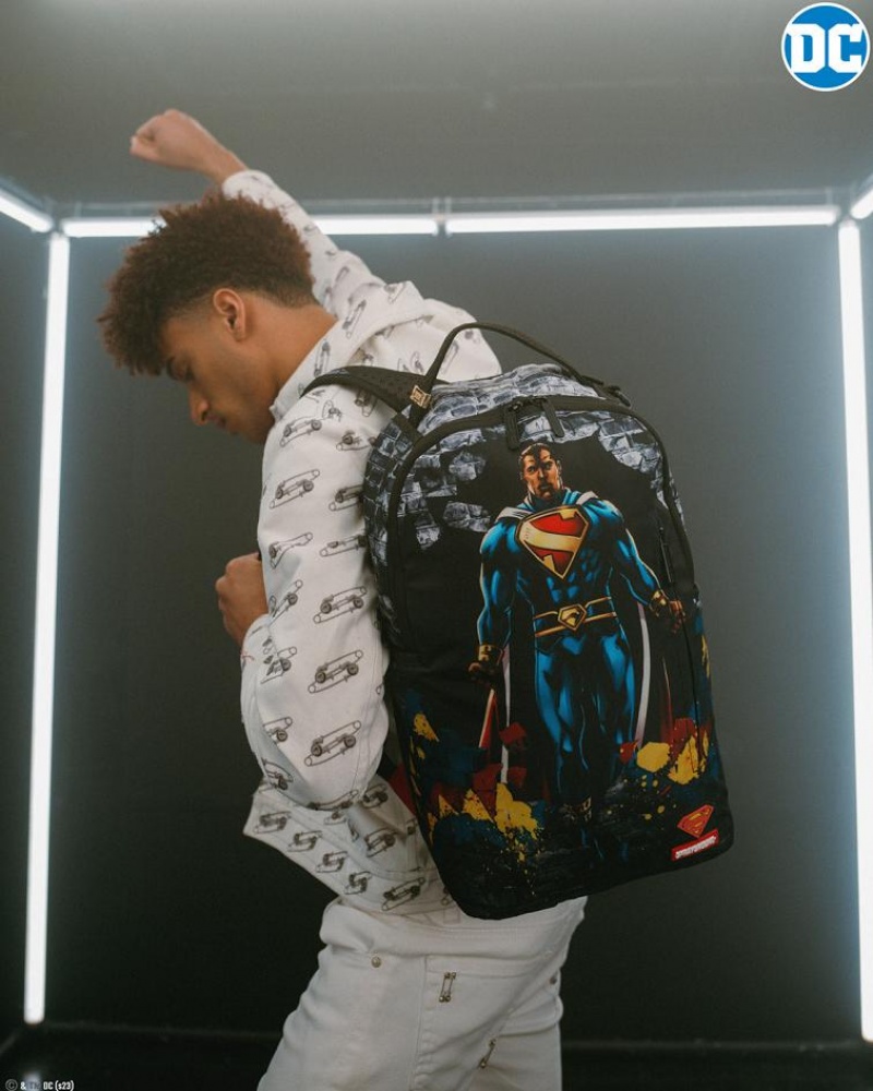 Multicolor Men's Sprayground Superman No Stopping Me Backpacks | FQYA86305