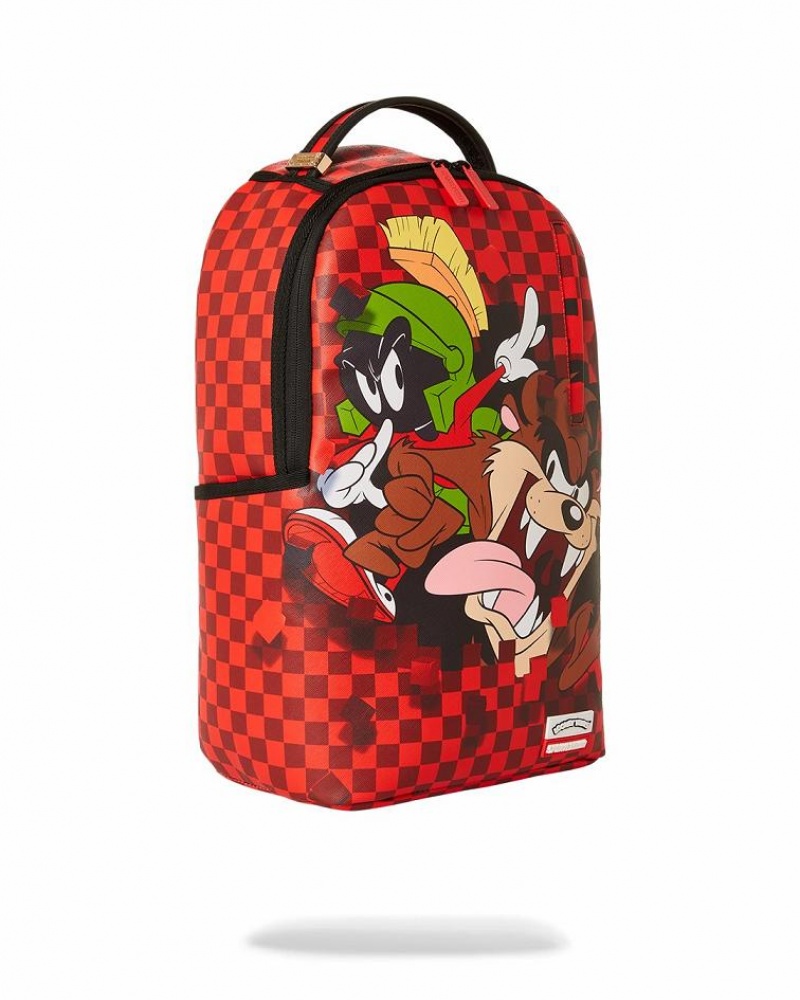 Red Men's Sprayground Looney Tunes Backpacks | AEDC65198