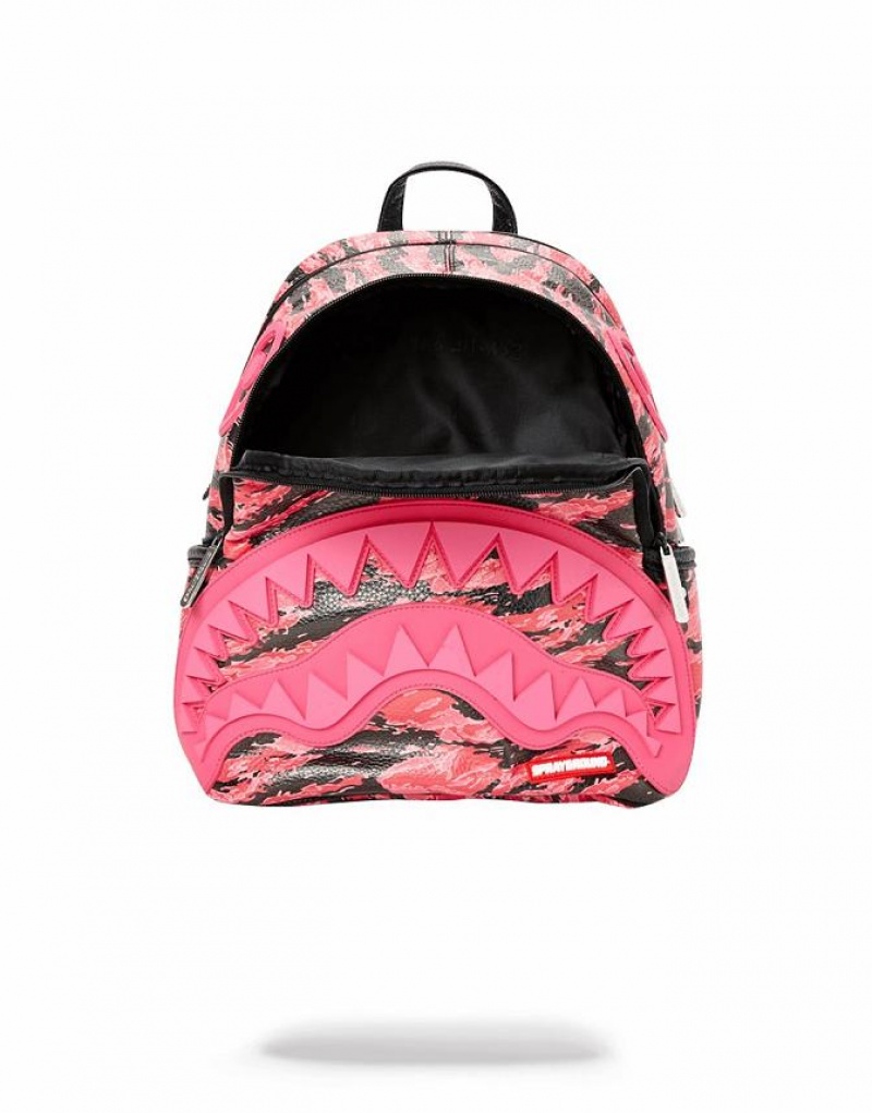 Red Women's Sprayground Camo Sharkmouth Savage Savage | XEOY97184