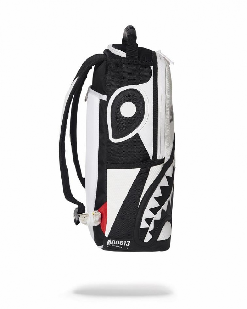 White Black Men's Sprayground Swerve Backpacks | APIU18539