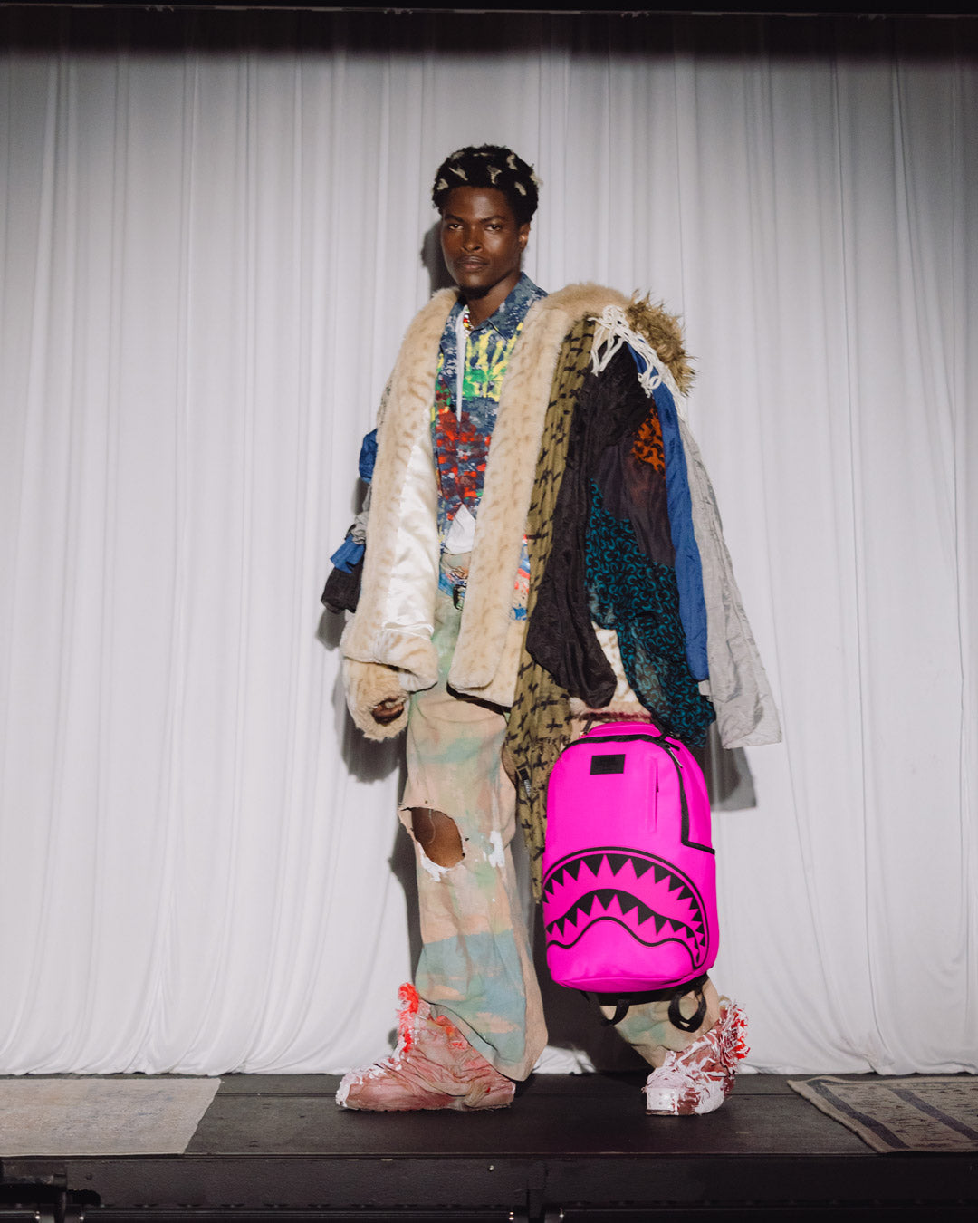 SHARK CENTRAL 2 PINK CODE BACKPACK - Image 6