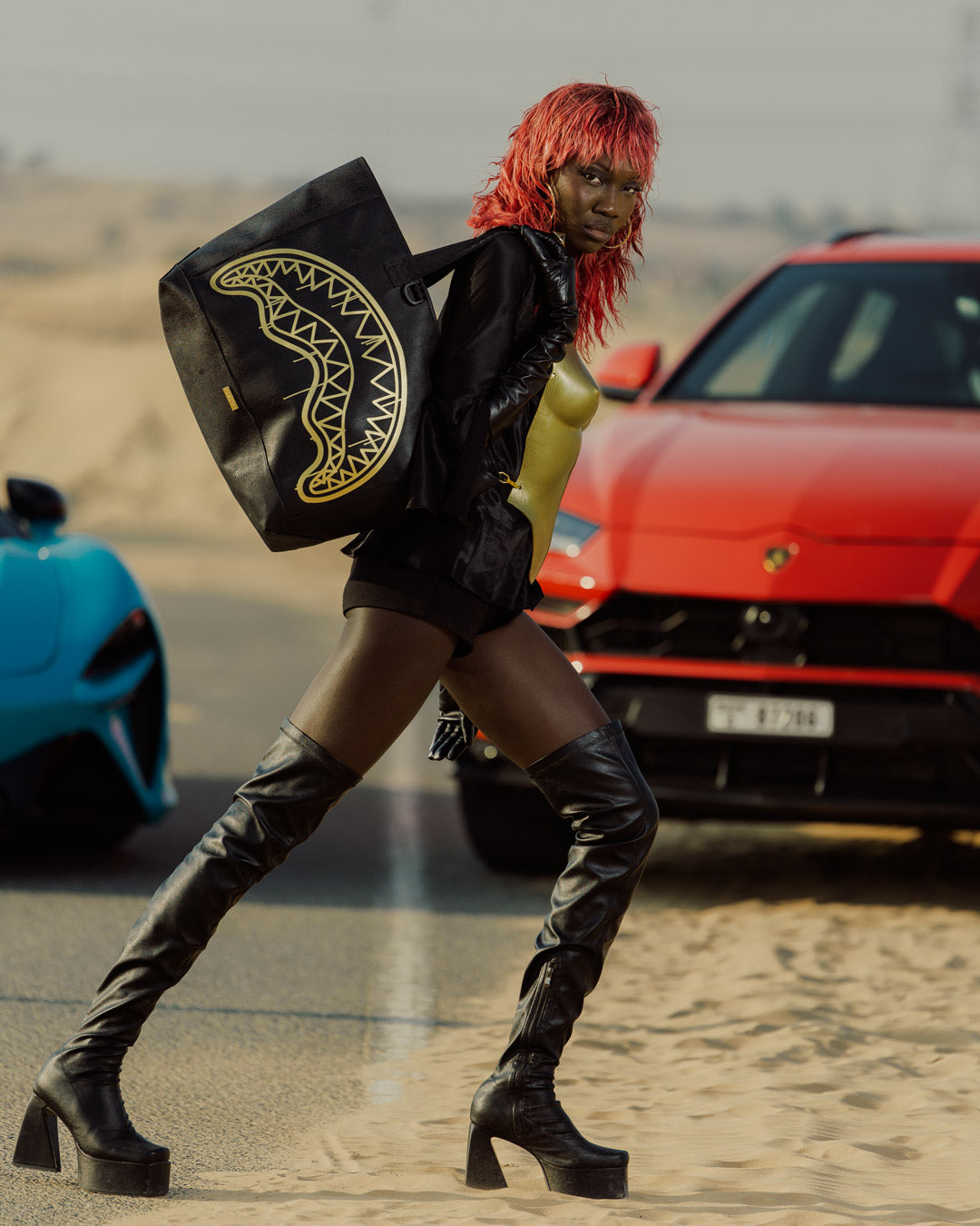 GOLD FANG BEACH TOTE - Image 6