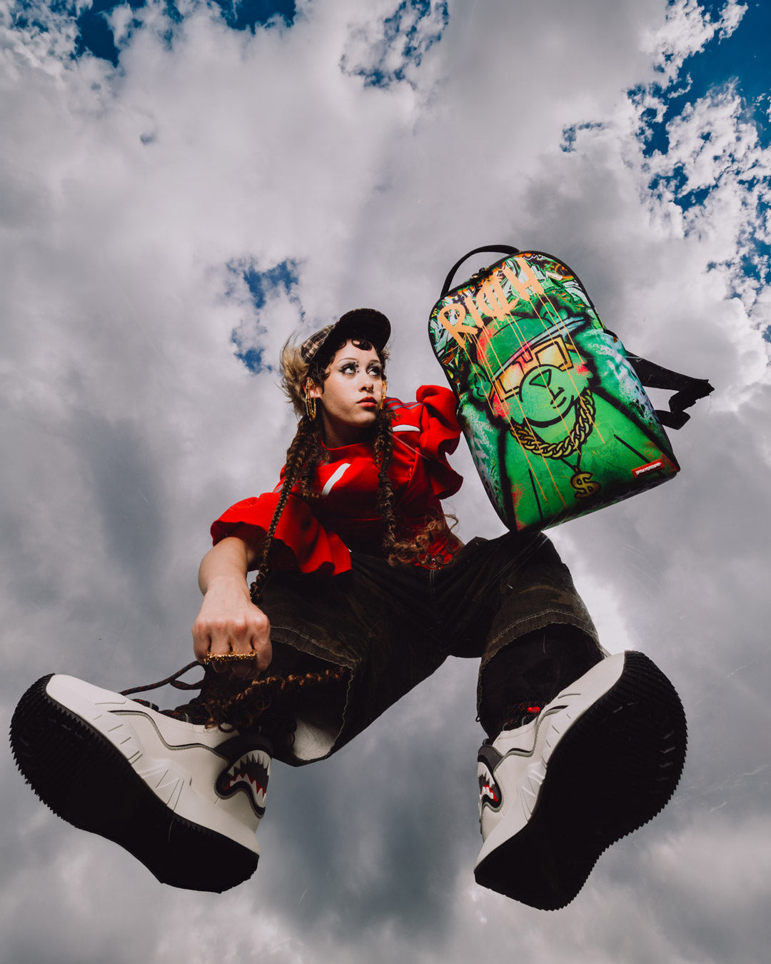 MONEYBEAR TUNNEL MURAL BACKPACK - Image 6