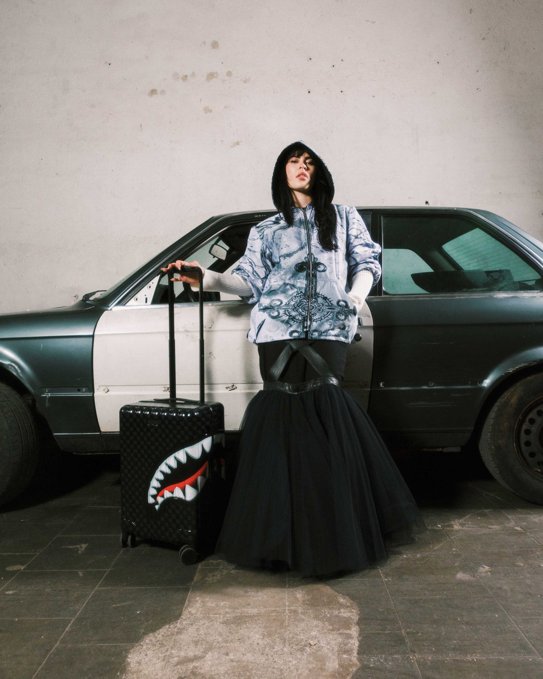 SHARKS IN PARIS HYPER PUFF CARRY-ON LUGGAGE - Image 4
