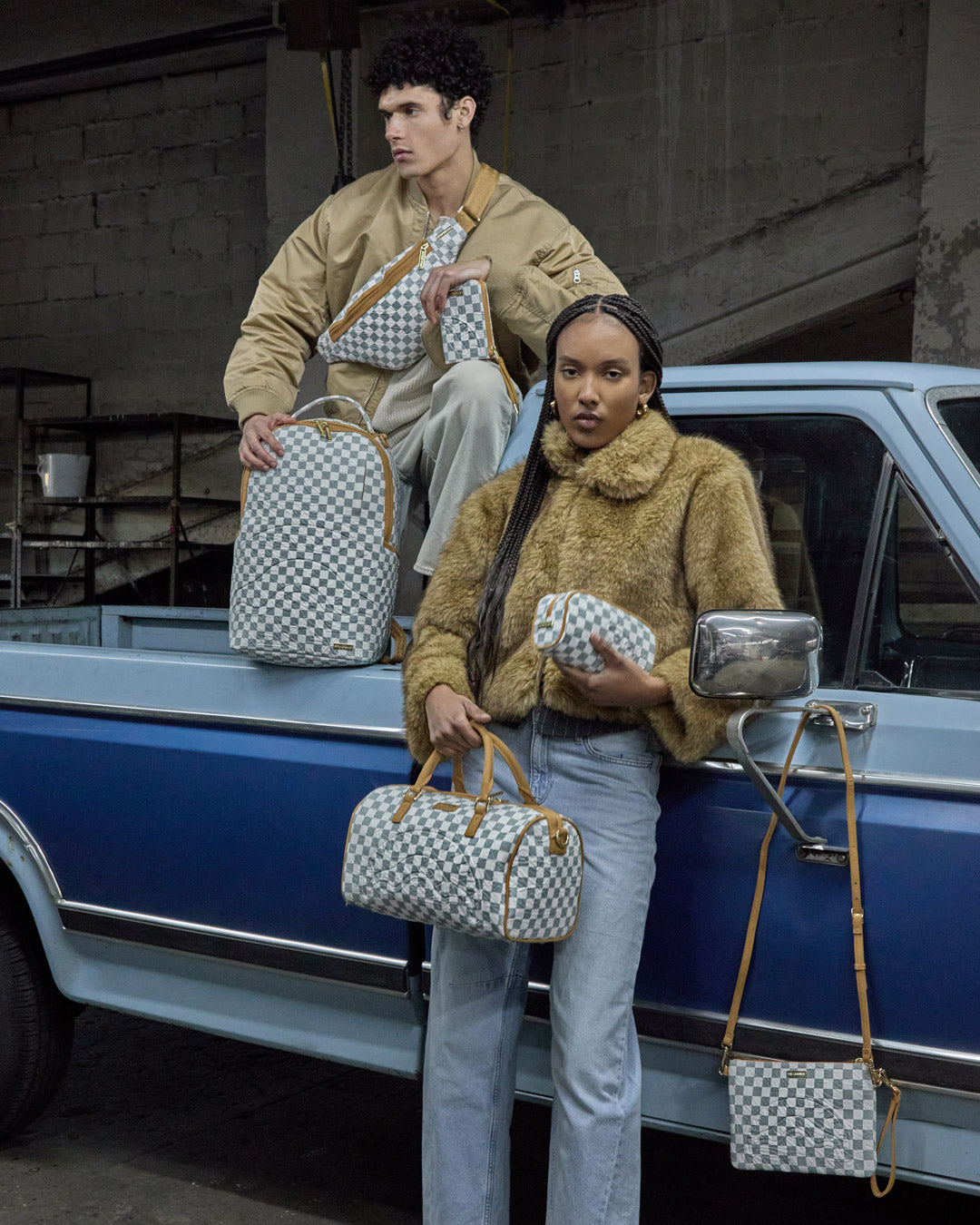 THE PRIVATE JET SHARK CLUB - HIGH ALTITUDE SAVVY CROSSBODY - Image 6