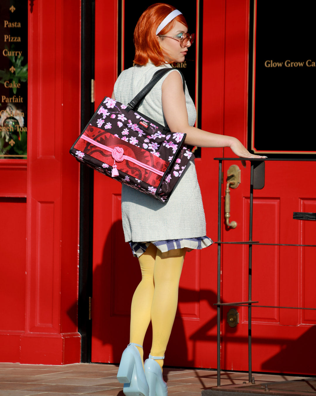 OUKA KENRAN HAYUMI HOKAZANO OFFICIAL COLLAB TORTUGA TOTE - Image 6