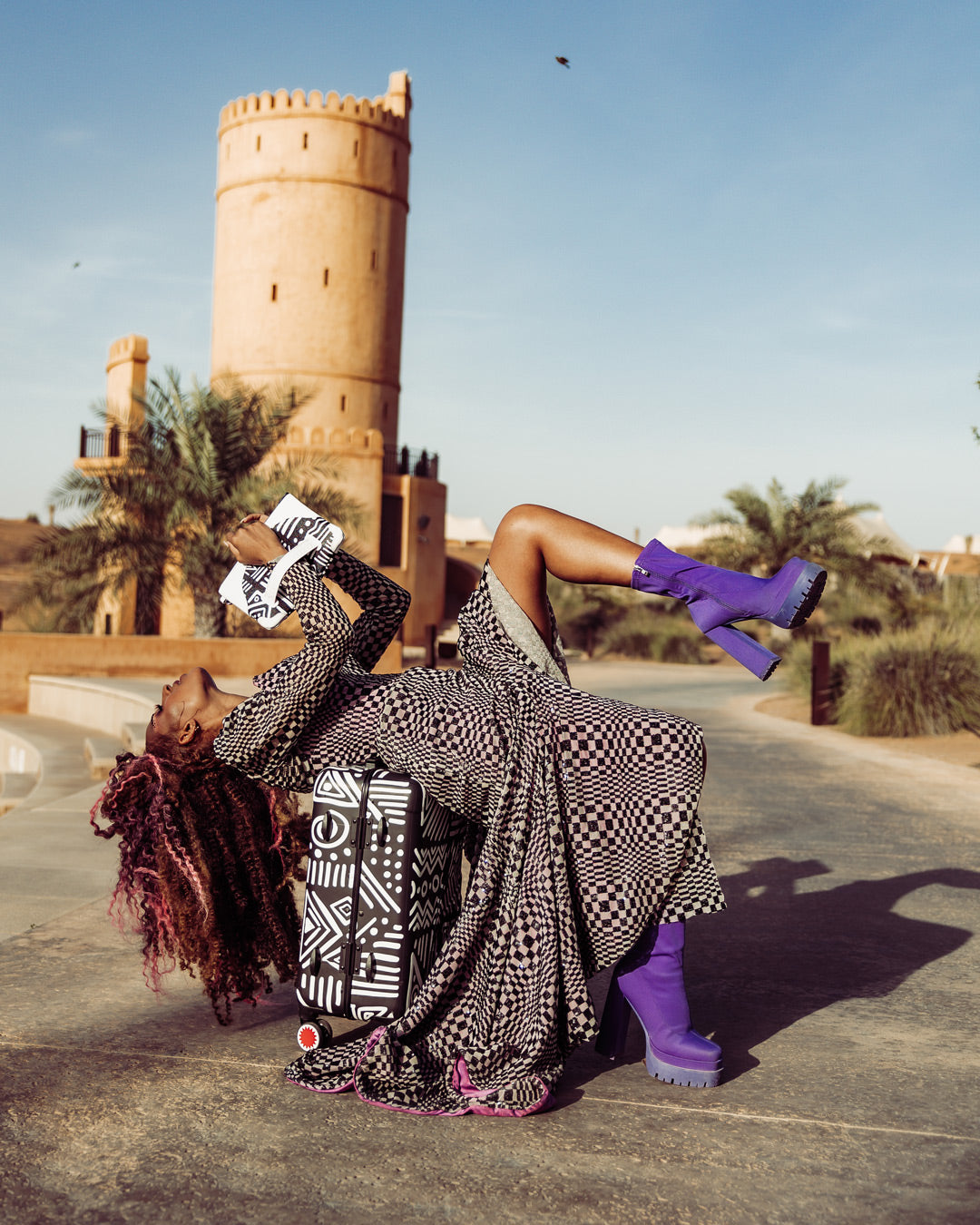 A.I.8 AFRICAN INTELLIGENCE ?C ORIGIN STORY CROSSOVER CLUTCH - Image 7