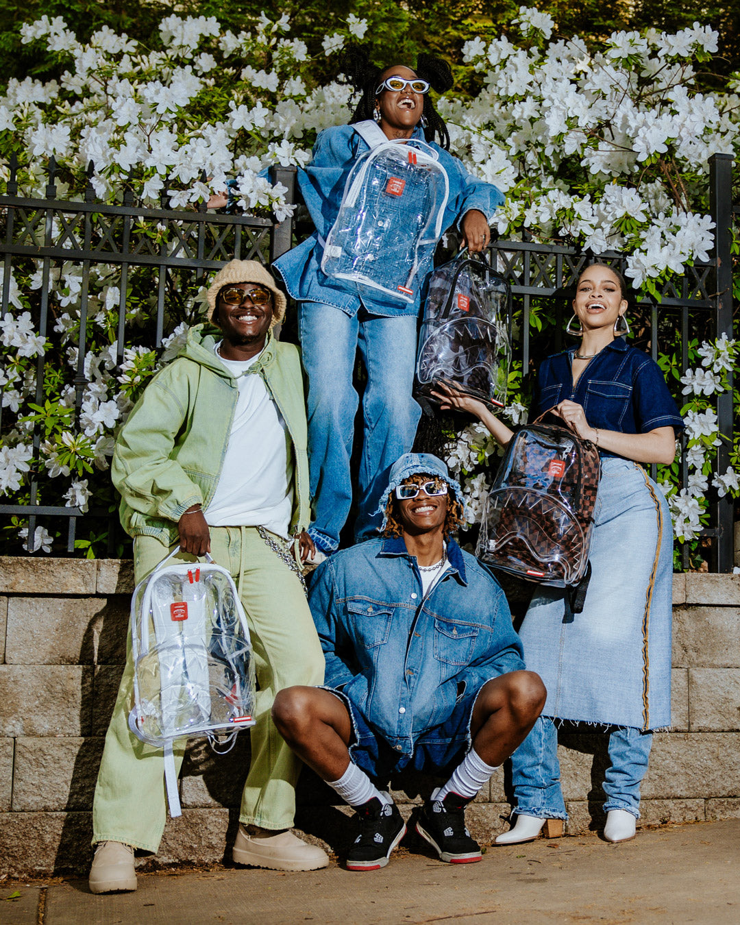 CLEAR VISION SHARKS IN PARIS ?C 100% ALL CLEAR DLX BACKPACK - Image 6