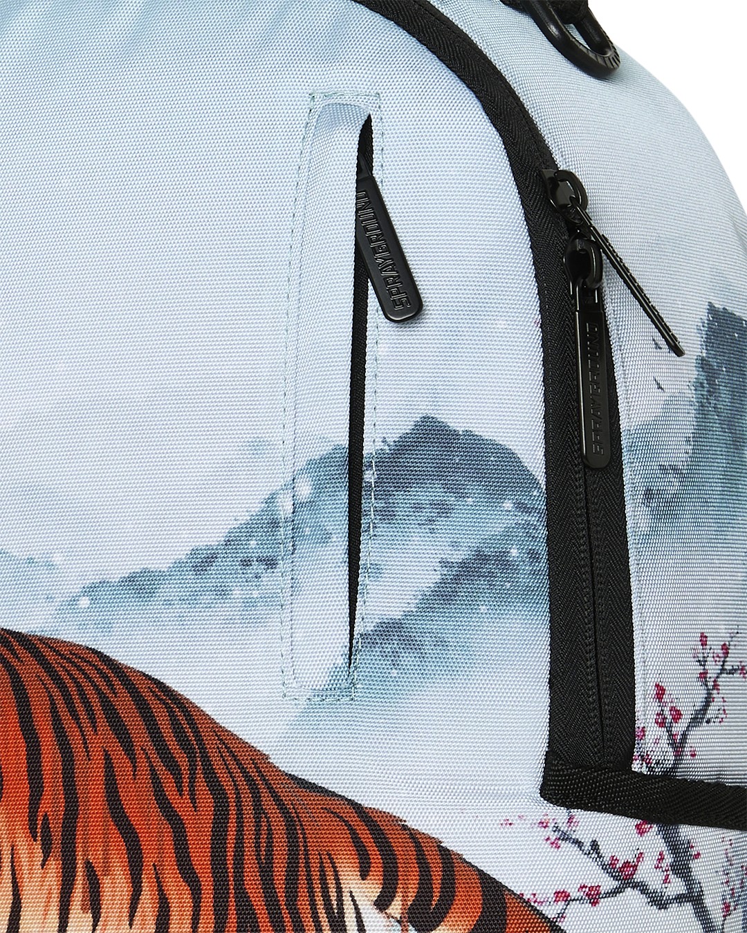 TIGER CLAW MOUNTAIN BACKPACK - Image 9