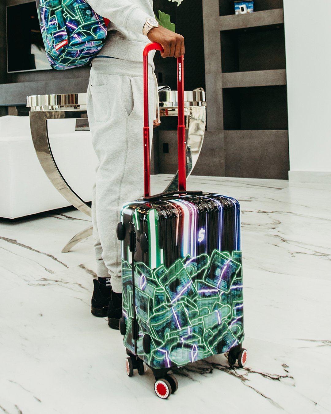 ????ͨ؛?????å? (CRYPTO STACKS) LUGGAGE