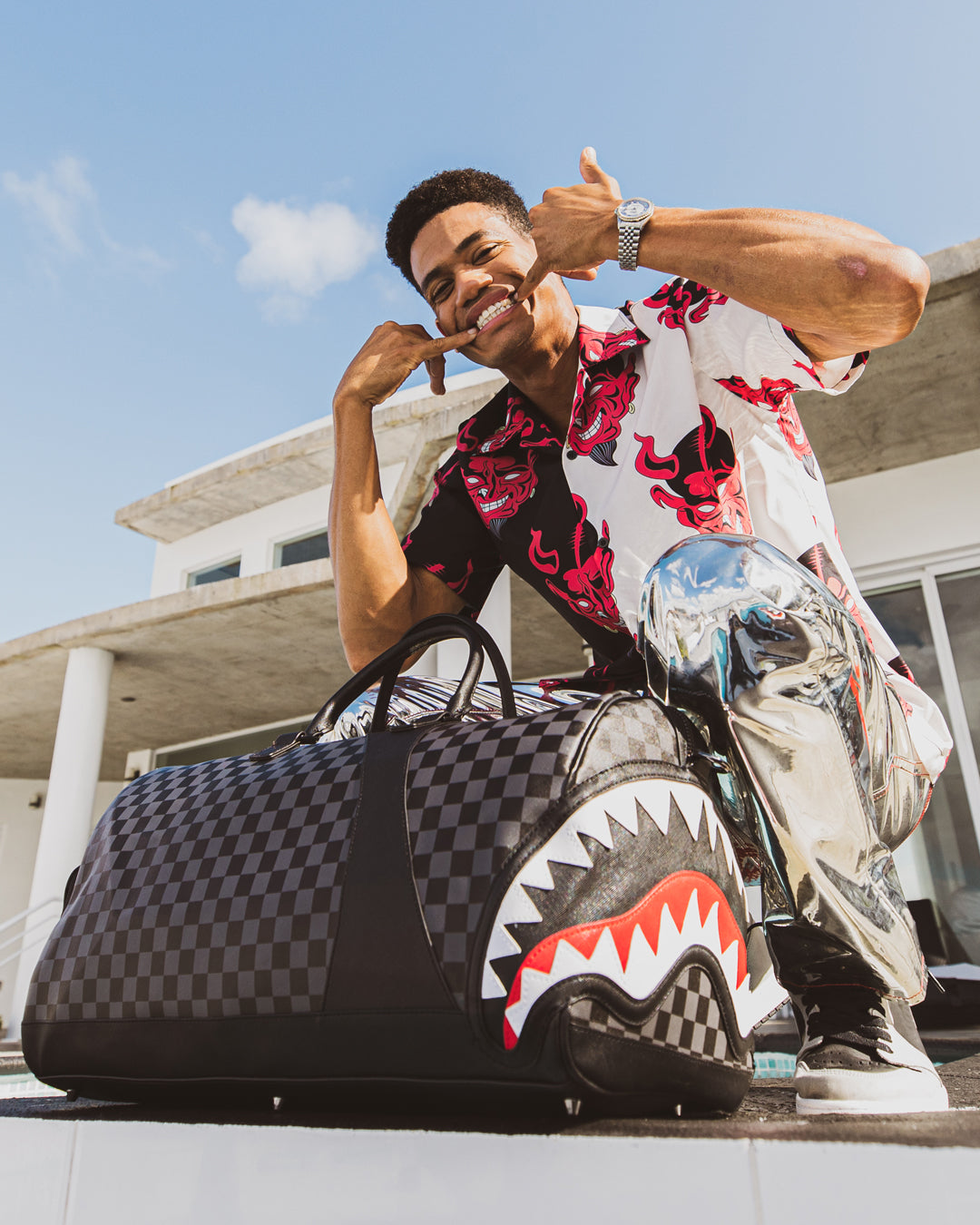 HENNY AIIR TO THE THRONE DUFFLE - Image 6