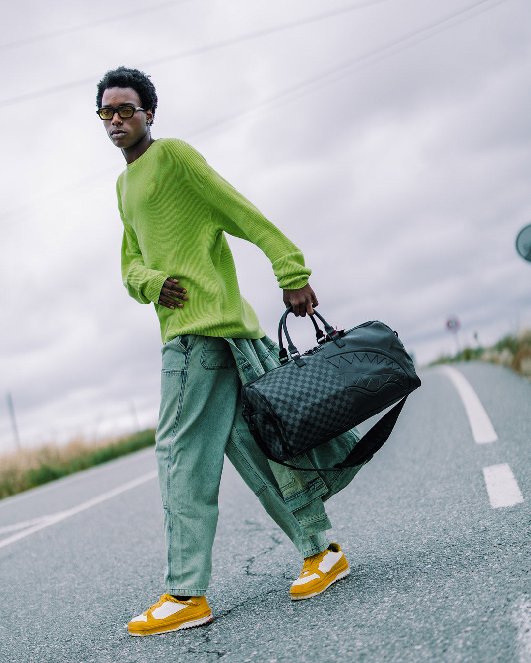 NIGHTSHARKS WORLDWIDE DUFFLE - Image 10