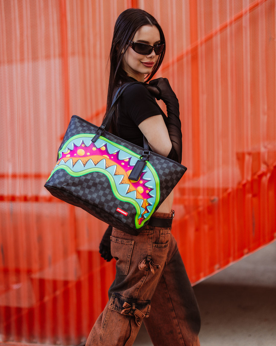 SLIME TAKEOVER TOTE - Image 6