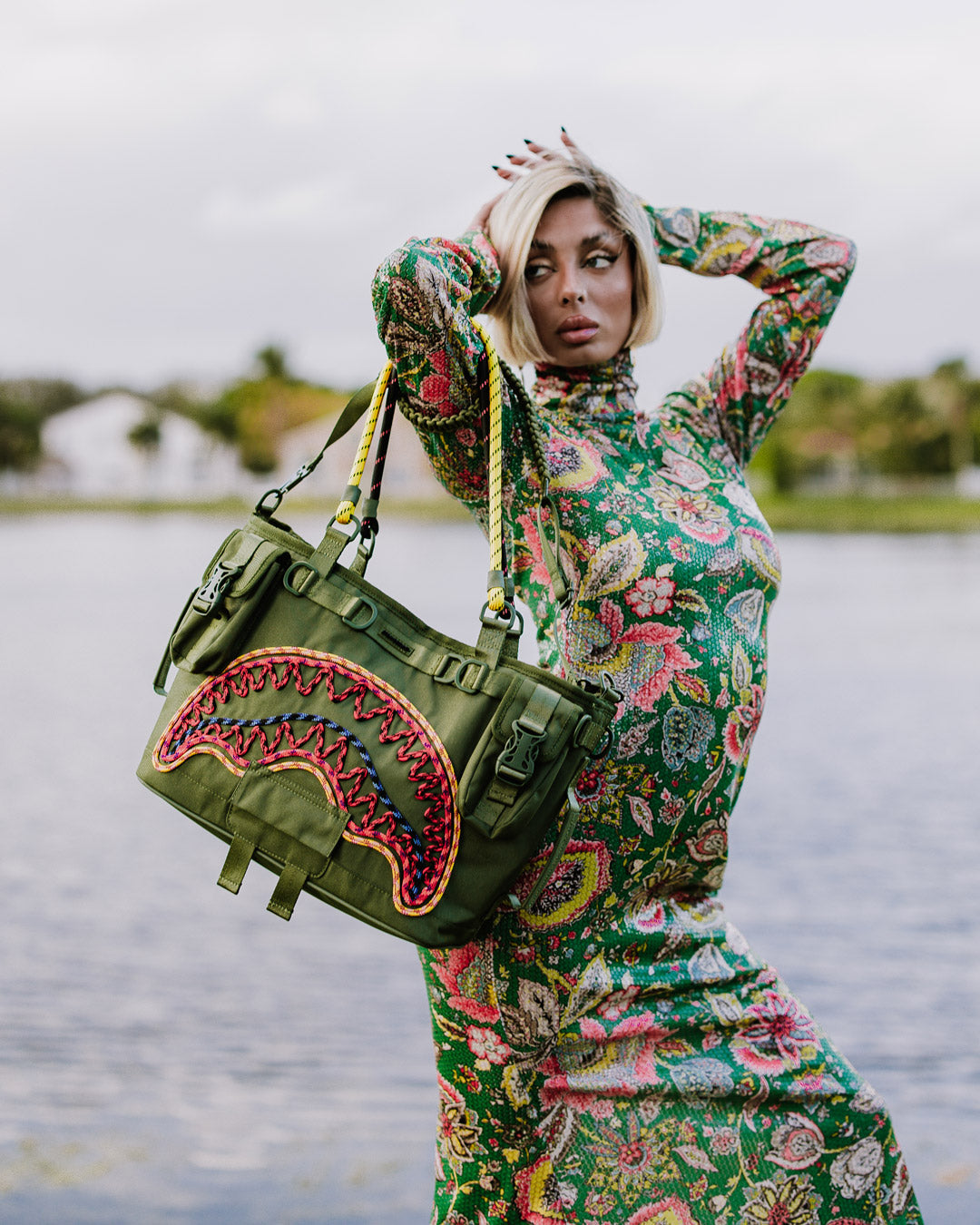 WON'T STOP TILL THE TOP TOTE - Image 4