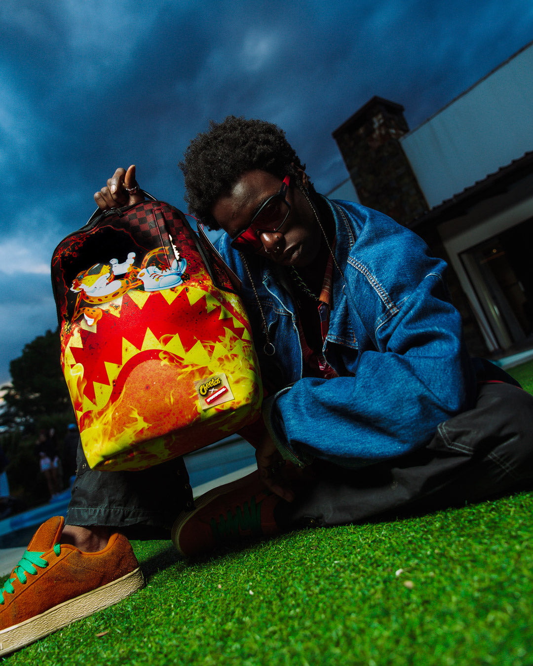 CHEETOS TOO HOT TO HANDLE BACKPACK - Image 4