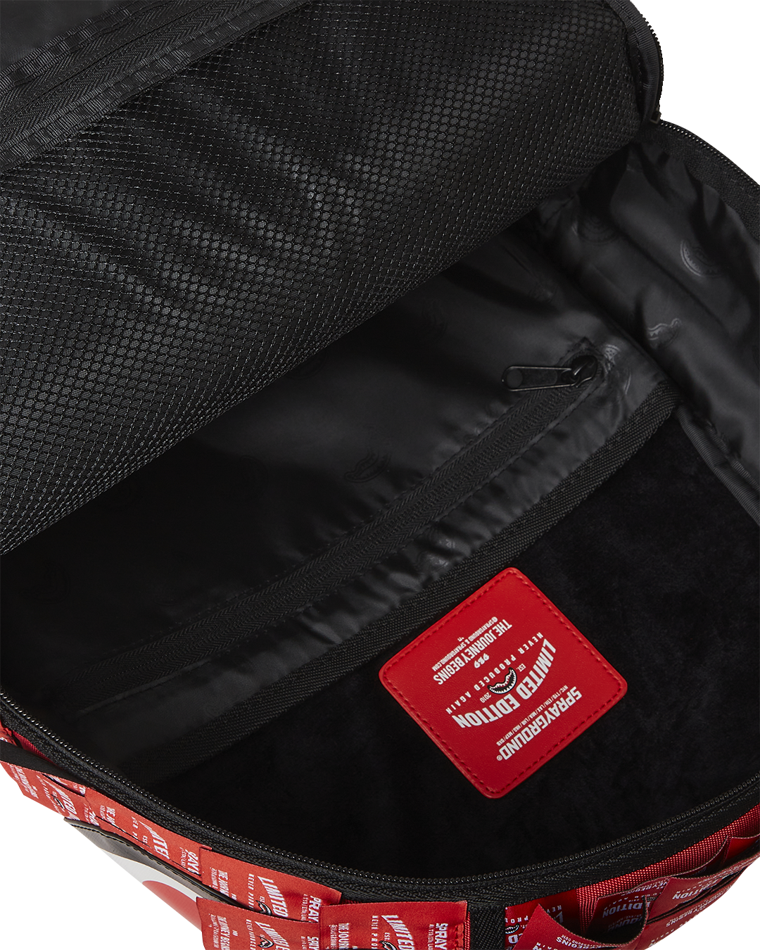 MADE OF WOVEN LABELS SHARK BACKPACK - Image 11