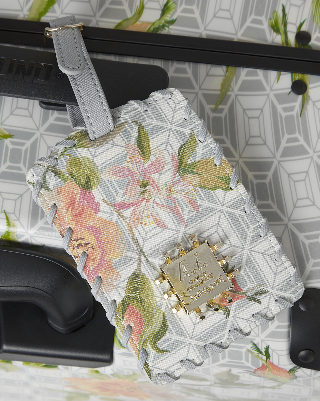 A.I. AFRICAN INTELLIGENCE ELEGANT ENERGY SHARKITECTURE FULL SIZE LUGGAGE ?C SANDFLOWER COLLAB - Image 17