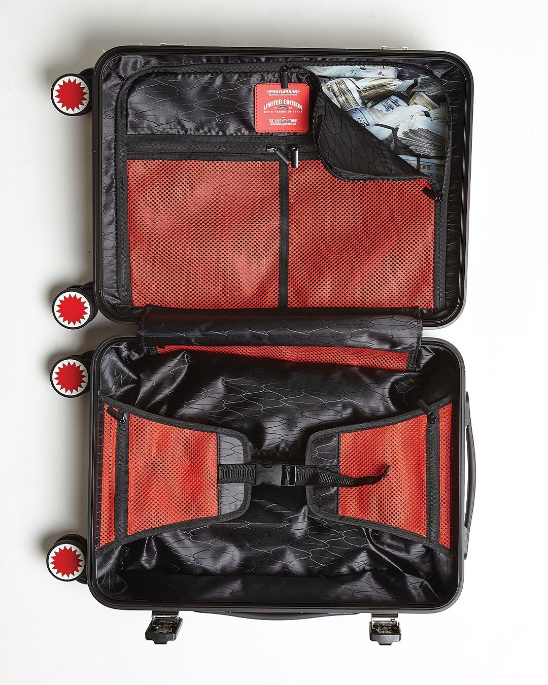 SHARKNAUTICS (CAMO) 21.5 CARRY-ON LUGGAGE - Image 10